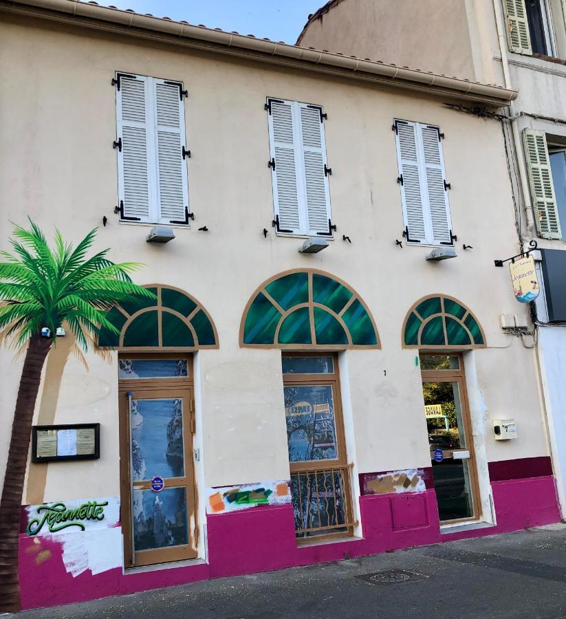 Les Chambres De Jeannette Marseille Bagian luar foto