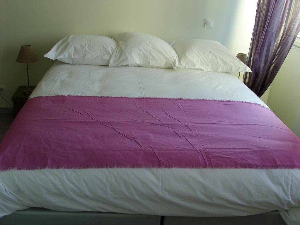 Les Chambres De Jeannette Marseille Ruang foto