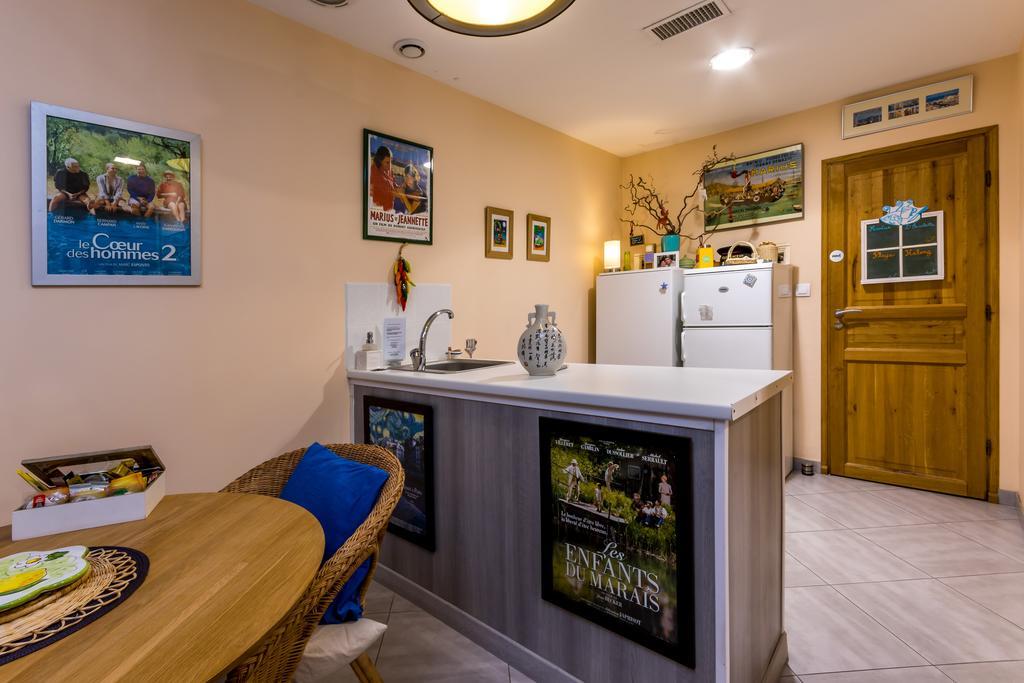 Les Chambres De Jeannette Marseille Bagian luar foto