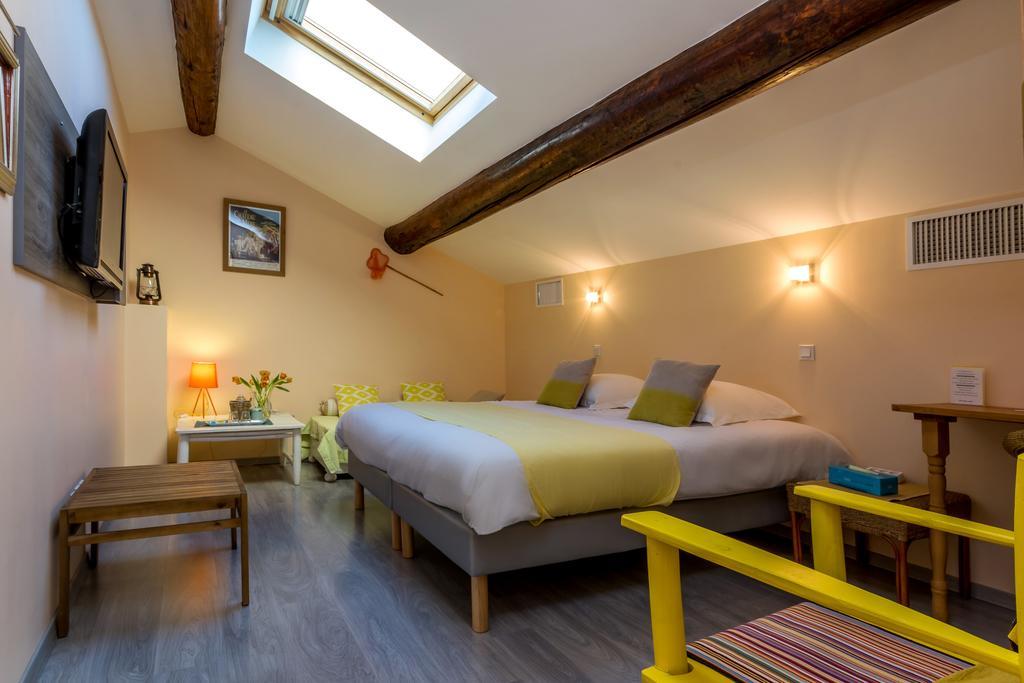 Les Chambres De Jeannette Marseille Bagian luar foto