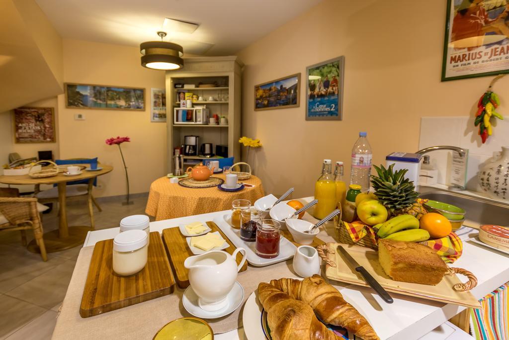 Les Chambres De Jeannette Marseille Bagian luar foto